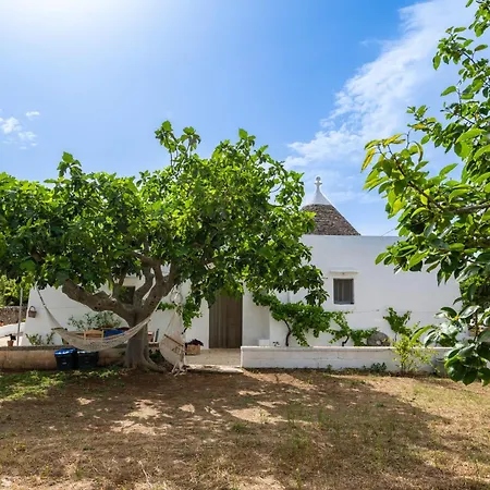 Trullo Dipinto With Garden * マルティナ・フランカ